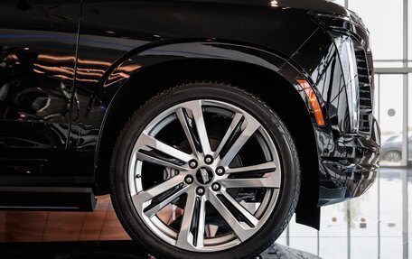 Cadillac Escalade V, 2025 год, 24 490 000 рублей, 8 фотография