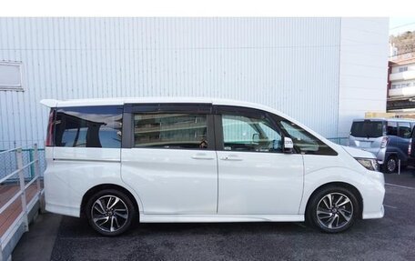 Honda Stepwgn IV, 2018 год, 1 980 090 рублей, 2 фотография