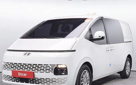 Hyundai Staria, 2022 год, 3 305 000 рублей, 1 фотография