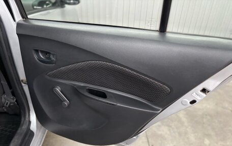 Toyota Yaris III рестайлинг, 2008 год, 577 000 рублей, 21 фотография