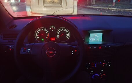 Opel Astra H, 2008 год, 600 000 рублей, 1 фотография
