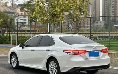 Toyota Camry, 2021 год, 1 800 300 рублей, 5 фотография