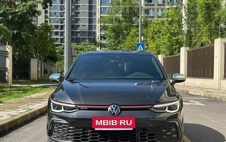Volkswagen Golf GTI, 2021 год, 1 360 006 рублей, 2 фотография