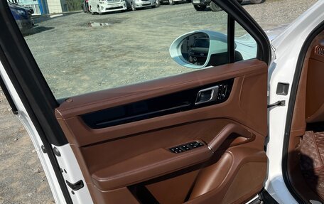 Porsche Cayenne III, 2021 год, 10 500 000 рублей, 17 фотография