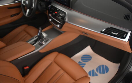 BMW 5 серия, 2018 год, 4 350 000 рублей, 17 фотография