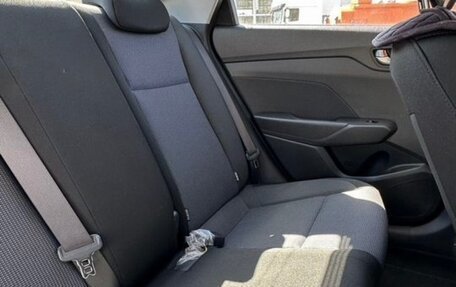 Hyundai Solaris II рестайлинг, 2019 год, 1 550 000 рублей, 7 фотография