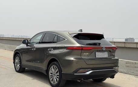 Toyota Harrier, 2022 год, 3 500 300 рублей, 4 фотография