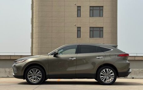 Toyota Harrier, 2022 год, 3 500 300 рублей, 3 фотография