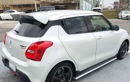 Suzuki Swift V, 2022 год, 997 000 рублей, 4 фотография