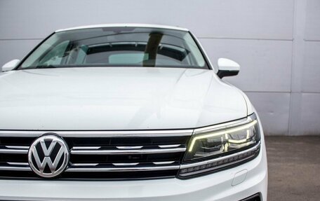 Volkswagen Tiguan II, 2017 год, 2 400 000 рублей, 10 фотография