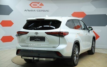 Toyota Highlander, 2021 год, 5 490 000 рублей, 5 фотография