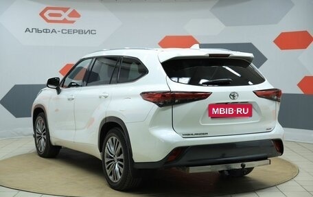 Toyota Highlander, 2021 год, 5 490 000 рублей, 7 фотография