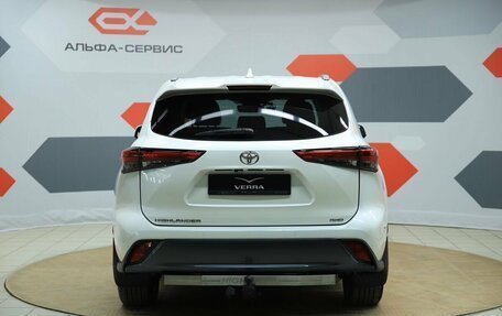 Toyota Highlander, 2021 год, 5 490 000 рублей, 6 фотография