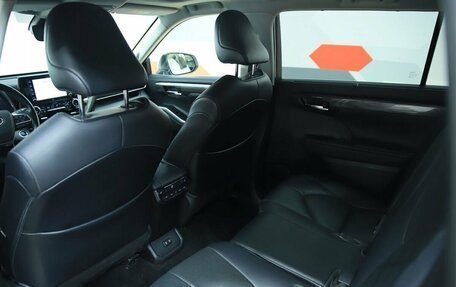 Toyota Highlander, 2021 год, 5 490 000 рублей, 13 фотография