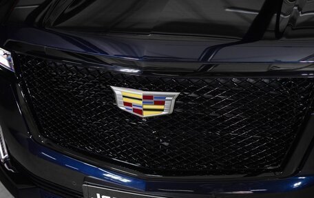 Cadillac Escalade V, 2023 год, 16 090 000 рублей, 3 фотография