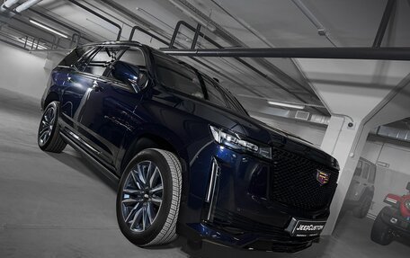 Cadillac Escalade V, 2023 год, 16 090 000 рублей, 10 фотография