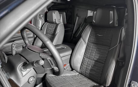 Cadillac Escalade V, 2023 год, 16 090 000 рублей, 13 фотография