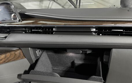Cadillac Escalade V, 2023 год, 16 090 000 рублей, 34 фотография