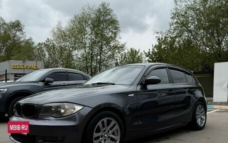 BMW 1 серия, 2008 год, 700 000 рублей, 2 фотография