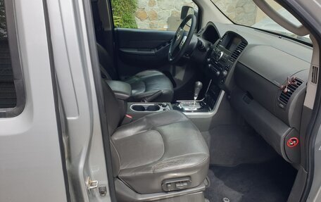 Nissan Pathfinder, 2011 год, 1 750 000 рублей, 13 фотография