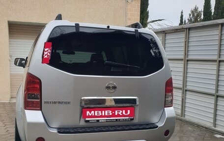 Nissan Pathfinder, 2011 год, 1 750 000 рублей, 3 фотография