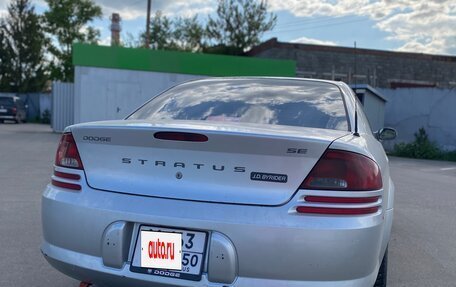Dodge Stratus II, 2002 год, 340 000 рублей, 5 фотография