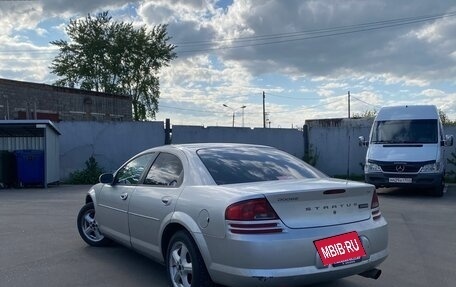 Dodge Stratus II, 2002 год, 340 000 рублей, 3 фотография