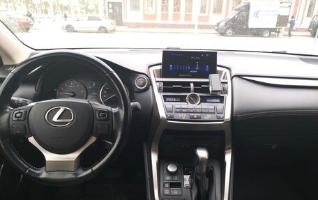 Lexus NX I, 2017 год, 2 800 000 рублей, 5 фотография