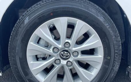 Toyota Corolla, 2022 год, 1 560 000 рублей, 36 фотография