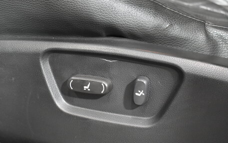 Opel Antara I, 2010 год, 519 000 рублей, 14 фотография