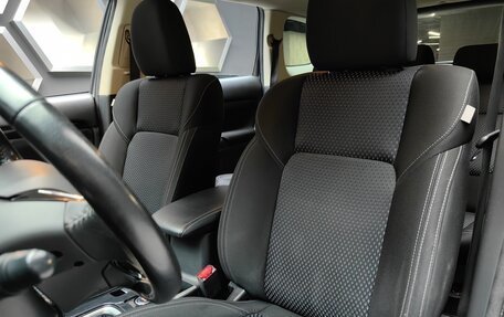 Mitsubishi Outlander III рестайлинг 3, 2019 год, 1 875 000 рублей, 14 фотография