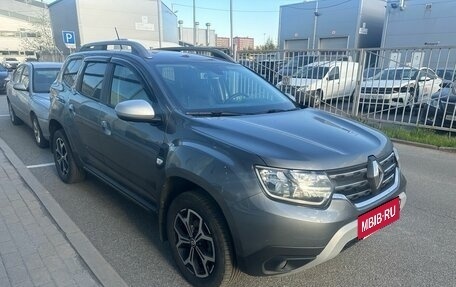 Renault Duster, 2021 год, 1 819 000 рублей, 2 фотография