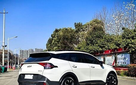 KIA Sportage IV рестайлинг, 2023 год, 2 400 000 рублей, 4 фотография