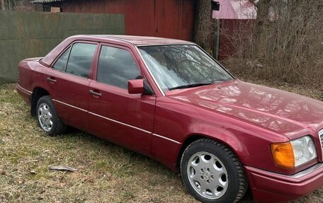 Mercedes-Benz C-Класс, 1993 год, 100 000 рублей, 4 фотография