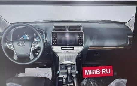 Toyota Land Cruiser Prado 150 рестайлинг 2, 2023 год, 7 500 000 рублей, 2 фотография