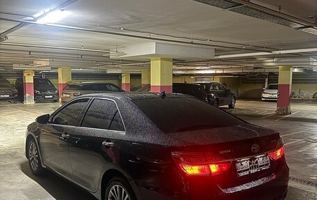 Toyota Camry, 2016 год, 1 880 000 рублей, 4 фотография