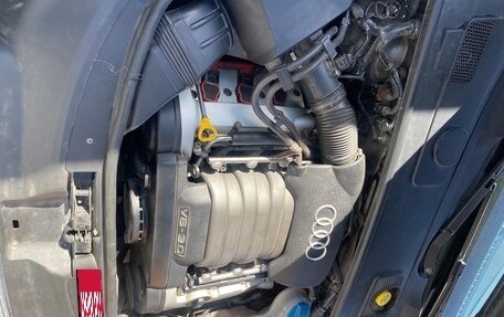 Audi A6, 2004 год, 885 000 рублей, 11 фотография