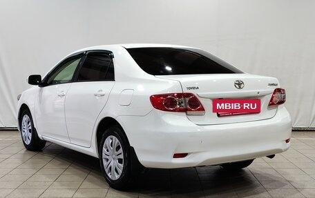 Toyota Corolla, 2011 год, 1 100 000 рублей, 6 фотография