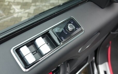 Land Rover Range Rover IV рестайлинг, 2021 год, 12 600 000 рублей, 16 фотография