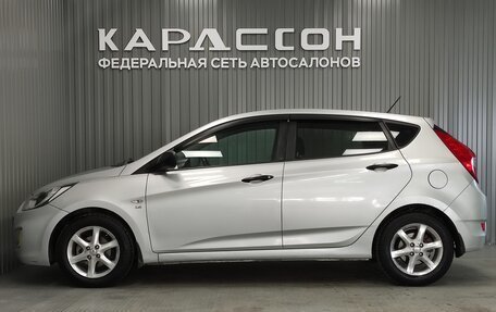 Hyundai Solaris II рестайлинг, 2011 год, 680 000 рублей, 5 фотография