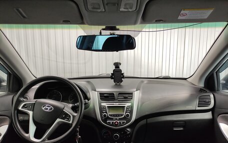 Hyundai Solaris II рестайлинг, 2011 год, 680 000 рублей, 8 фотография