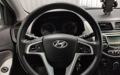 Hyundai Solaris II рестайлинг, 2011 год, 680 000 рублей, 7 фотография