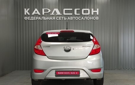 Hyundai Solaris II рестайлинг, 2011 год, 680 000 рублей, 4 фотография