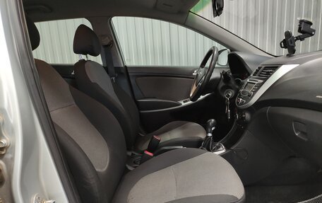 Hyundai Solaris II рестайлинг, 2011 год, 680 000 рублей, 9 фотография