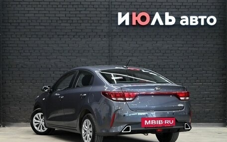 KIA Rio IV, 2021 год, 1 695 000 рублей, 4 фотография