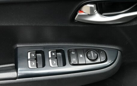 KIA Rio IV, 2021 год, 1 695 000 рублей, 12 фотография