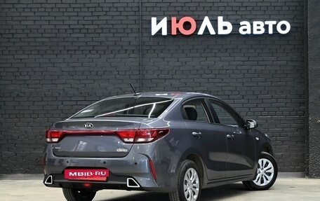 KIA Rio IV, 2021 год, 1 695 000 рублей, 7 фотография
