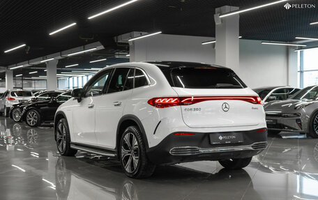 Mercedes-Benz EQE, 2023 год, 8 450 000 рублей, 5 фотография