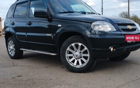 Chevrolet Niva I рестайлинг, 2016 год, 650 000 рублей, 8 фотография
