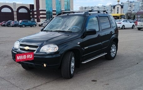 Chevrolet Niva I рестайлинг, 2016 год, 650 000 рублей, 2 фотография